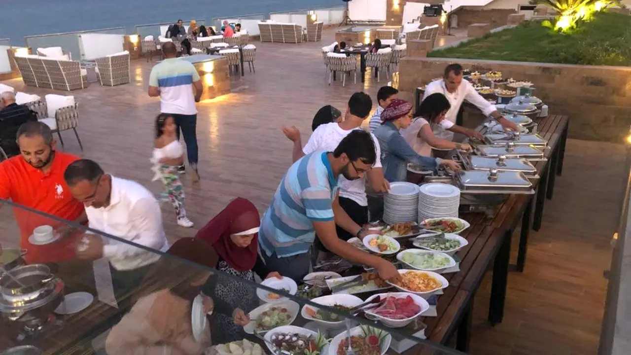 الفندق ميرال - العين السخنة